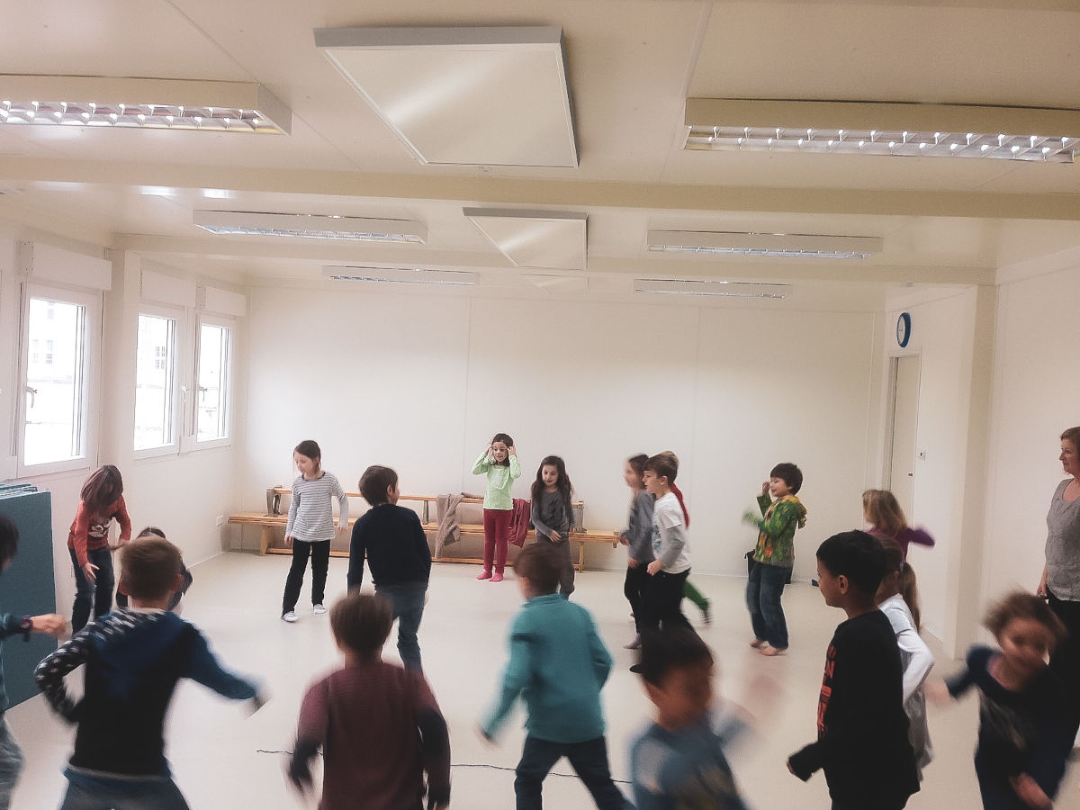 infrarotheizung-schule-kindergarten_1200 Infrarotheizung in einer Schulklasse