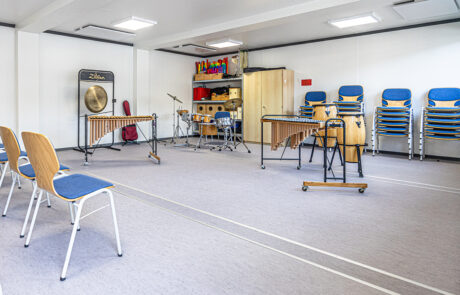 schule_berumbur_7 Musikklasse-mit-Deckenheizungen